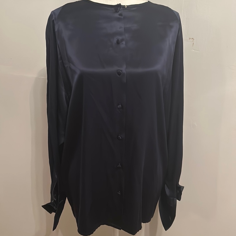 100% silk vintage lord and Taylor button up